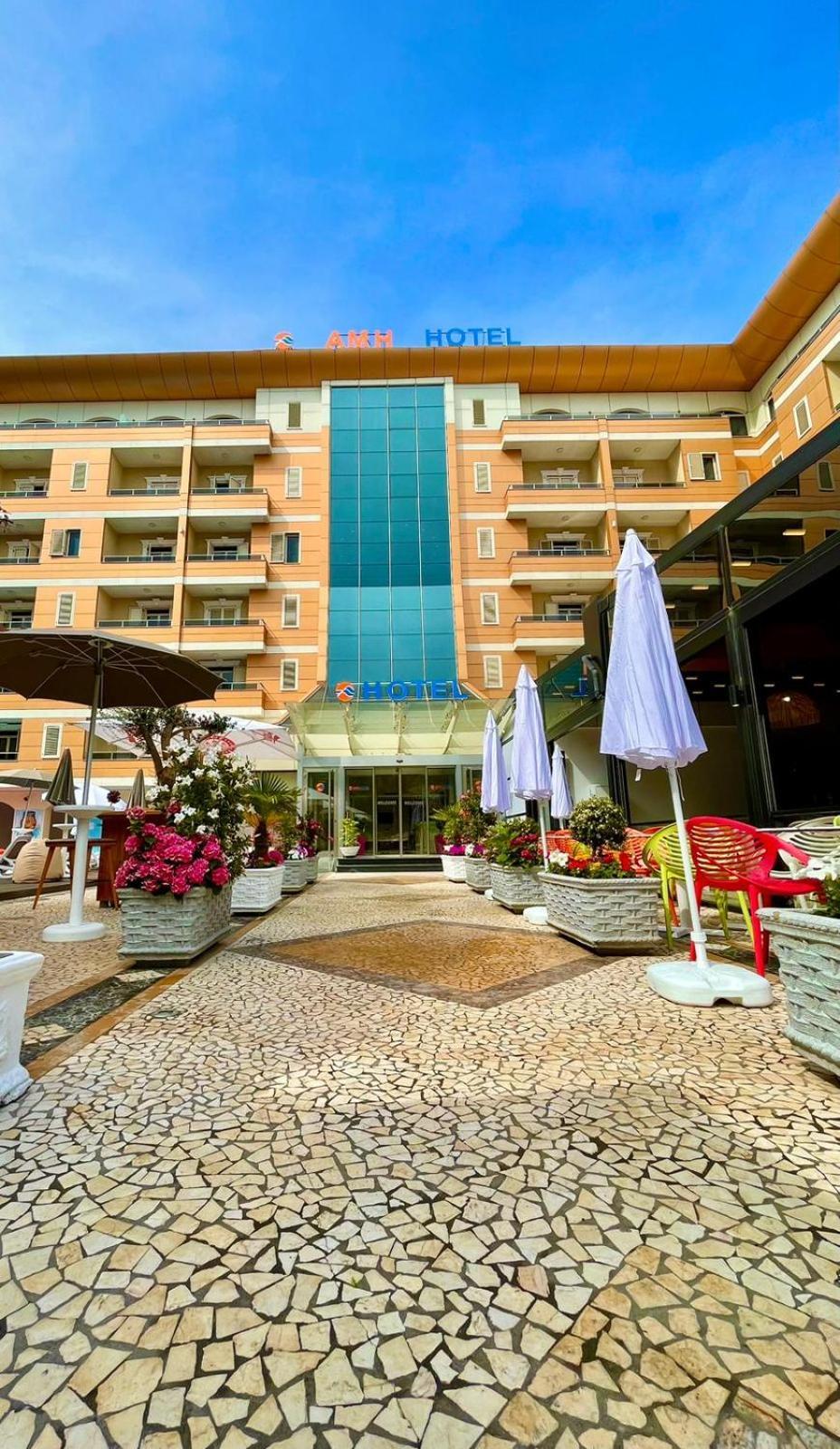 Amh Hotel Durres Exterior photo